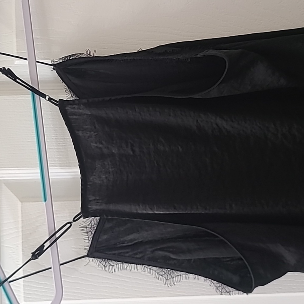 Nine West Black Cami with Lace Detail - Picture 3 of 3